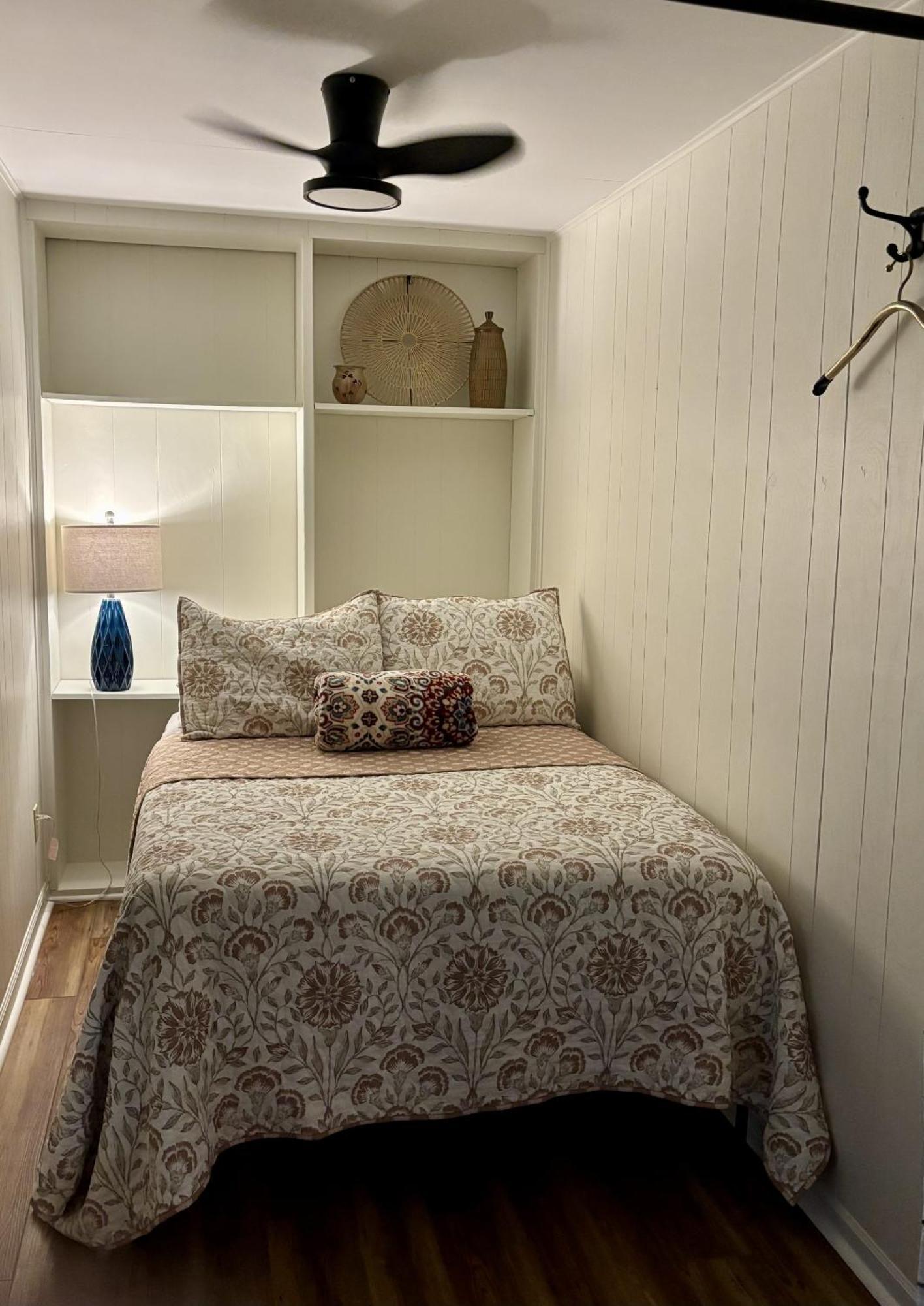 The Iris Garden Downtown Cottages And Suites Nashville Phòng bức ảnh